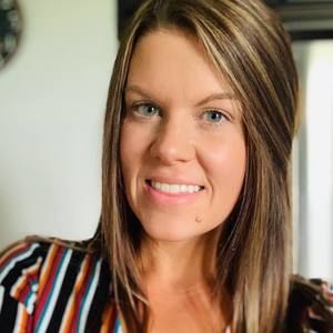 Meet your Posher, Marcia